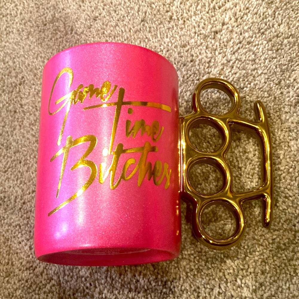 REDUCED 50% off Brass knuckles coffee mug